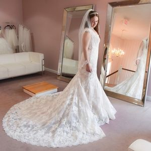 Randy Fenoli wedding gown